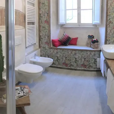 Il Pozzo Di Santa Zita Gæstehus 3*